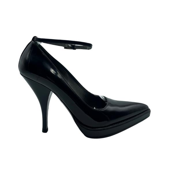 Pumps Prada