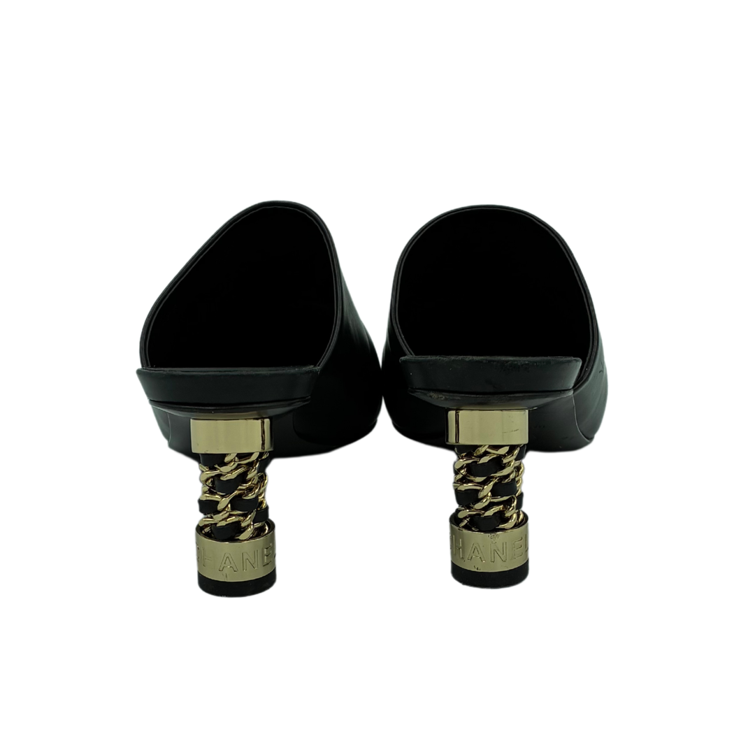 Slippers Chanel