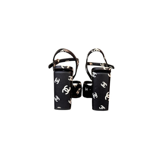 Sandalias Chanel