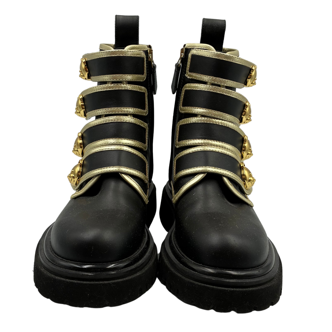 Botines Moschino