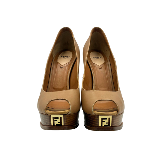 Sandalias Fendi