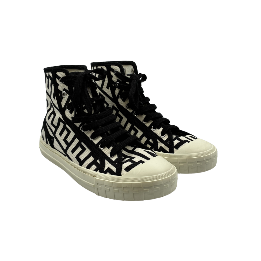 Sneakers Fendi - Shopsell
