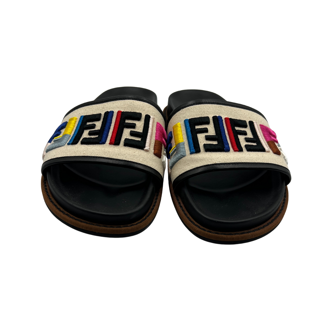Sandalias Fendi
