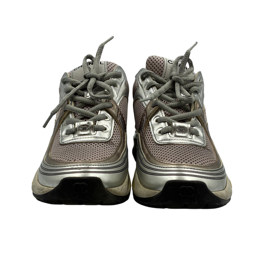 Sneakers Chanel