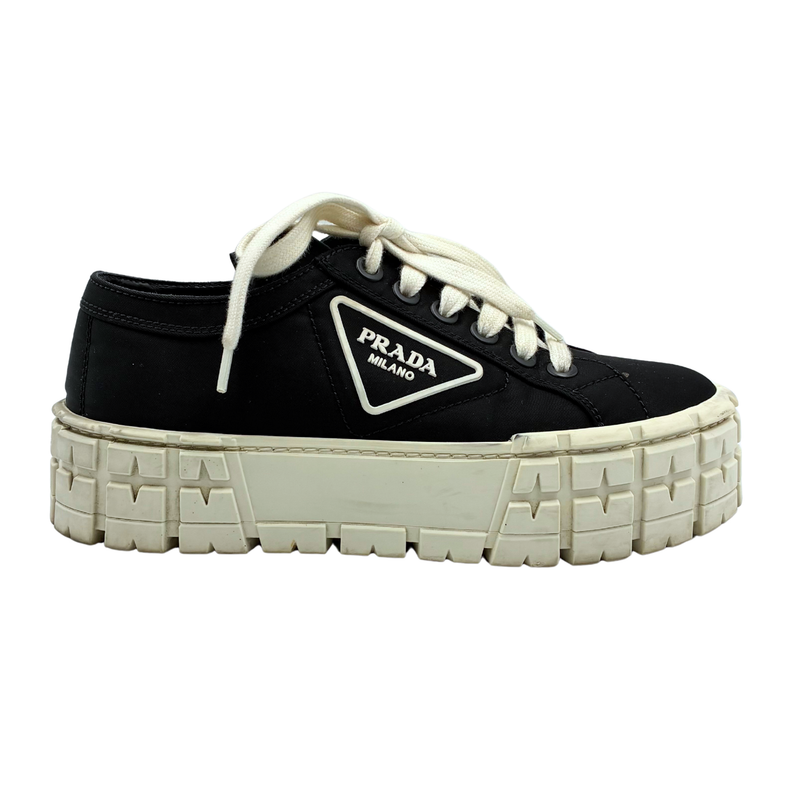 Sneakers Prada