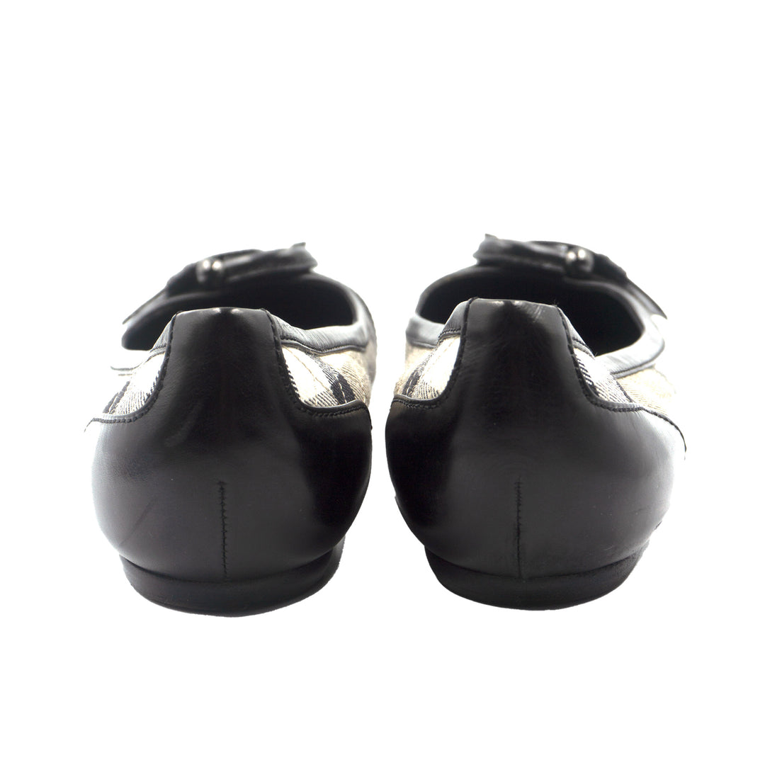 Flats Burberry